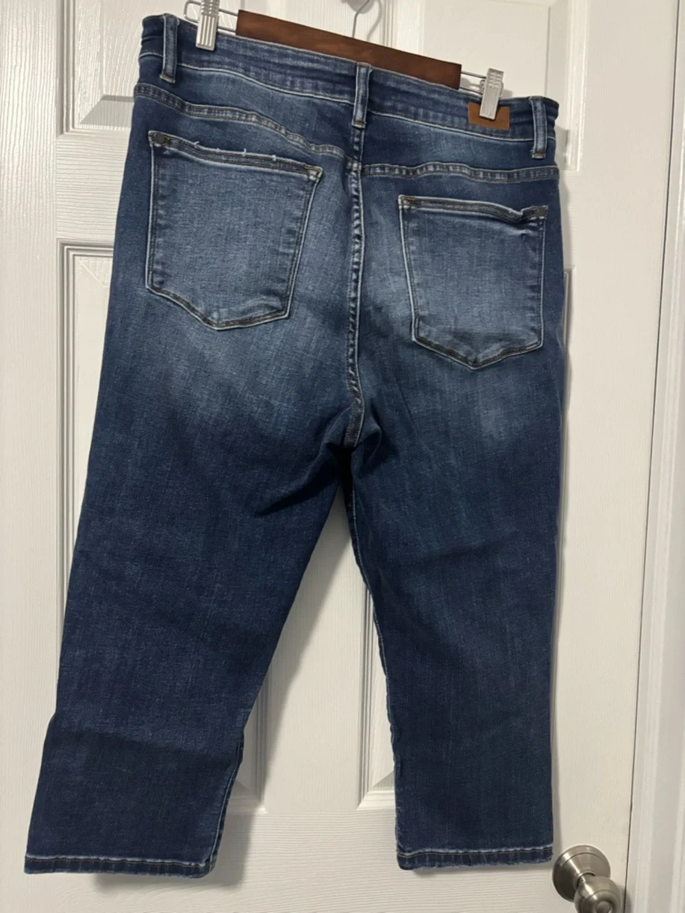 Judy Blue Dark Blue Capri Fit Jeans - Picture 3 of 3